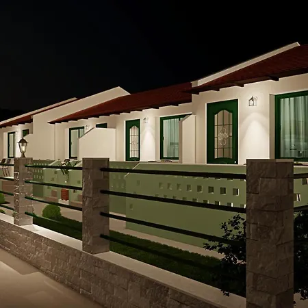 Lamprini's Deluxe Inn