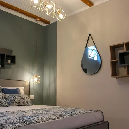 بيت ريفي Lamprini's Deluxe *