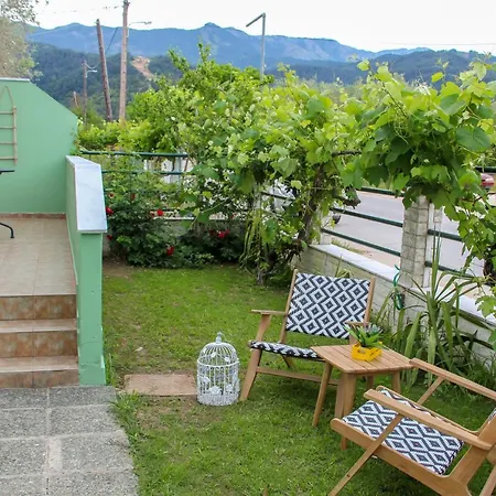 Lamprini's Deluxe بيت ريفي *