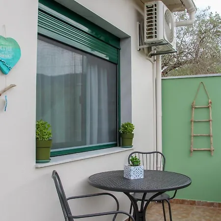 Lamprini's Deluxe بيت ريفي