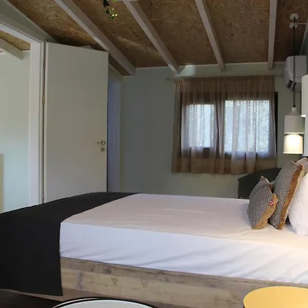 Lamprini's Deluxe لايميناس