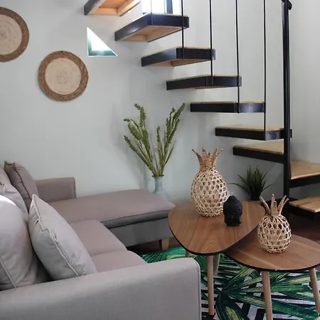 Lamprini's Deluxe لايميناس