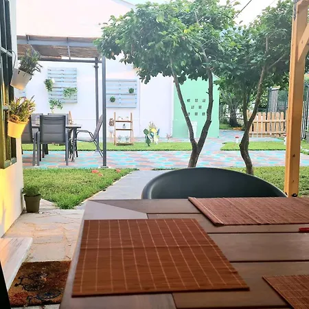 بيت ريفي Lamprini's Deluxe