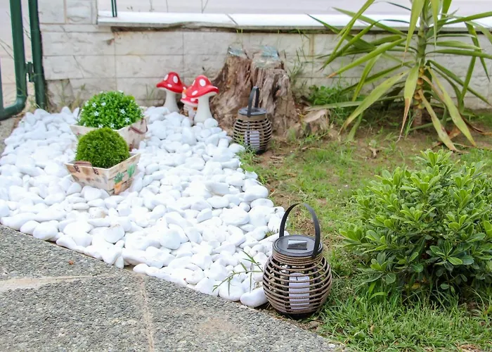 宾馆 Lamprini's Deluxe *