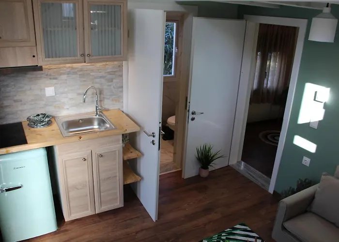 Lamprini's Deluxe 宾馆